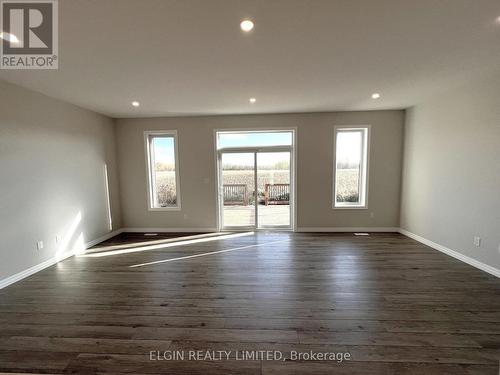73 Braun Avenue, Tillsonburg, ON - Indoor Photo Showing Other Room