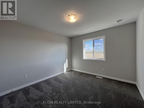 73 Braun Avenue, Tillsonburg, ON - Indoor Photo Showing Other Room