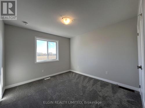 73 Braun Avenue, Tillsonburg, ON - Indoor Photo Showing Other Room