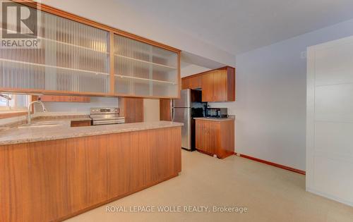 50 Fairlawn Road, Kitchener, ON - Indoor