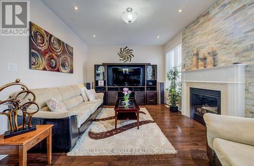 538 Thomas Slee Drive, Kitchener, ON - Indoor Photo Showing Living Room With Fireplace