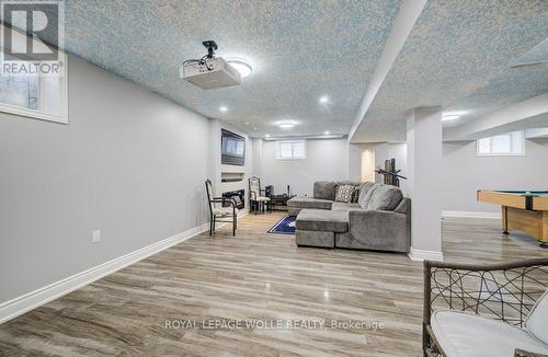 538 Thomas Slee Drive, Kitchener, ON - Indoor