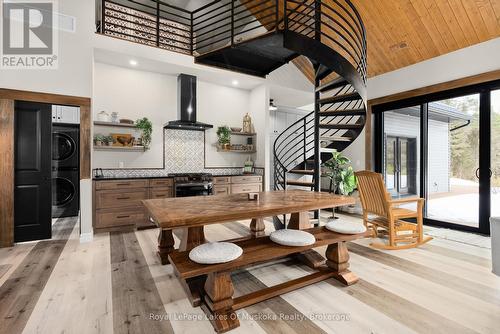 679 Boulder Road, South River, ON - Indoor Photo Showing Other Room