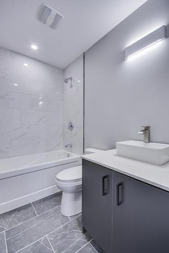 Salle de bains - 44 Rue De Dubuisson, Gatineau (Gatineau), QC - Indoor Photo Showing Bathroom