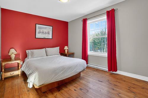 Chambre à coucher principale - 4950 Ch. Laporte, Saint-Côme, QC - Indoor Photo Showing Bedroom