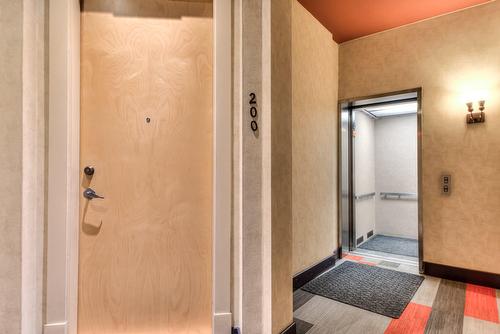 Autre - 200-5099 Rue Jeanne-Mance, Montréal (Le Plateau-Mont-Royal), QC - Indoor Photo Showing Other Room