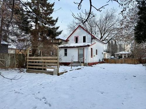 52 Empress Avenue N, Thunder Bay, ON - Outdoor