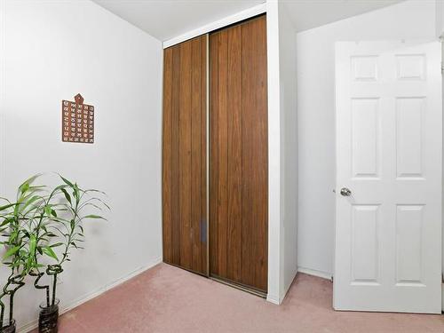 19 Gainsborough Cove, Winnipeg, MB 