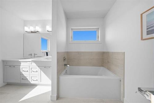 35 Chimney Swift Way, St Adolphe, MB 