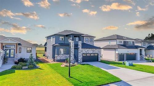 35 Chimney Swift Way, St Adolphe, MB 