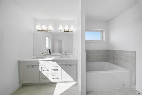 35 Chimney Swift Way, St Adolphe, MB 