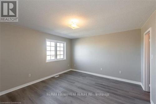 626 Taylor Crescent, Burlington, ON - Indoor Photo Showing Other Room