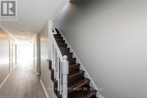 626 Taylor Crescent, Burlington, ON - Indoor Photo Showing Other Room