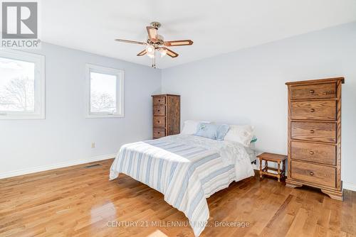 20 Peelton Heights Road, Brampton, ON - Indoor Photo Showing Bedroom