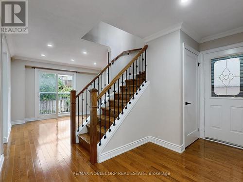 892 Sweetwater Crescent, Mississauga, ON - Indoor Photo Showing Other Room