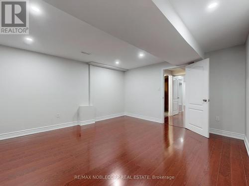 892 Sweetwater Crescent, Mississauga, ON - Indoor