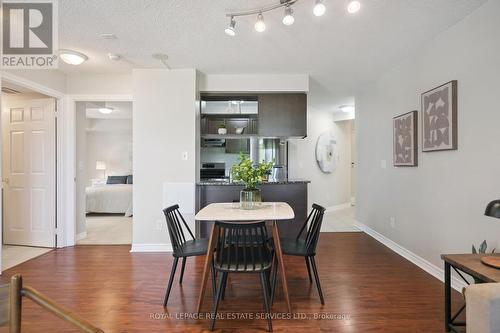 309 - 2391 Central Park Drive, Oakville, ON - Indoor Photo Showing Dining Room