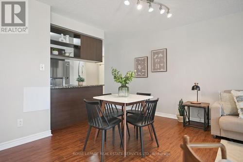 309 - 2391 Central Park Drive, Oakville, ON - Indoor