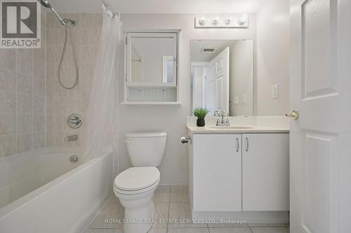 309 - 2391 Central Park Drive, Oakville, ON - Indoor Photo Showing Bathroom