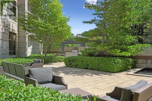 309 - 2391 Central Park Drive, Oakville, ON - Outdoor