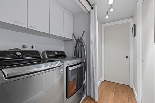 Salle de lavage - 703 Ch. Marie-Le Ber, Montréal (Verdun/Île-Des-Soeurs), QC - Indoor Photo Showing Laundry Room