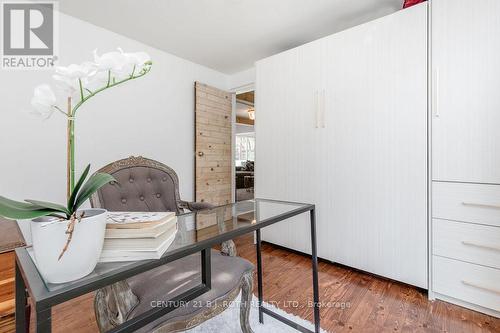 7 Oliver Drive, Tiny, ON - Indoor Photo Showing Office