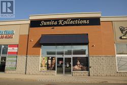 29 - 30 MARITIME ONTARIO BOULEVARD  Brampton, ON L6S 0C2