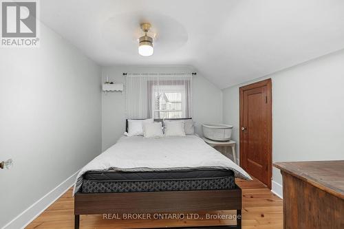 11505 Queen Street, North Dundas, ON - Indoor Photo Showing Bedroom