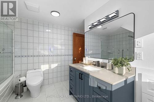 11505 Queen Street, North Dundas, ON - Indoor Photo Showing Bathroom