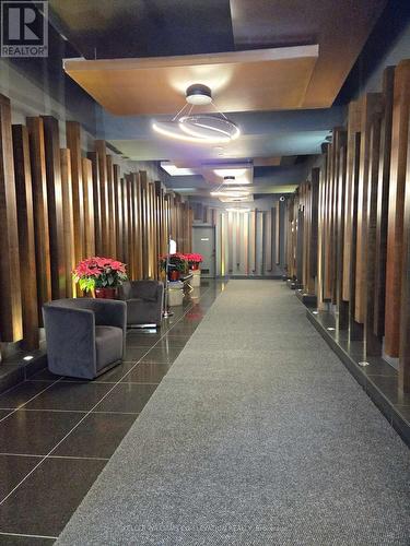 1305 - 552 Wellington Street, Toronto, ON - Indoor Photo Showing Other Room