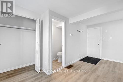 1 - 420 Arlington Avenue, Ottawa, ON - Indoor Photo Showing Other Room