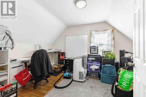 70 Anderson Street, Ottawa, ON - Indoor