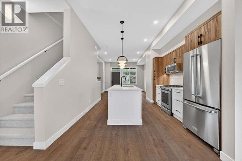1550 Union Road Unit# 20, Kelowna, BC - Indoor Photo Showing Kitchen