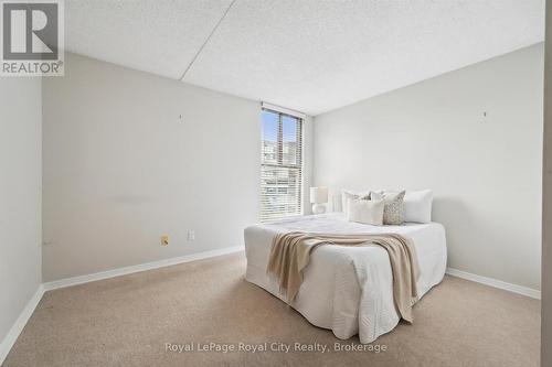 501 - 22 Marilyn Drive, Guelph (Riverside Park), ON - Indoor Photo Showing Bedroom