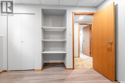 4317 3Rd Avenue N, Regina, SK - Indoor