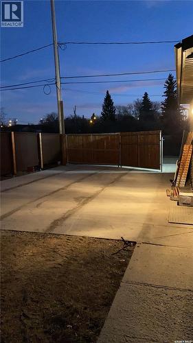 4317 3Rd Avenue N, Regina, SK - Outdoor