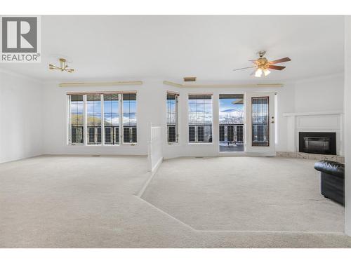 727 Cassiar Crescent, Kelowna, BC - Indoor Photo Showing Other Room