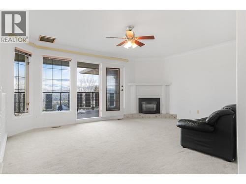 727 Cassiar Crescent, Kelowna, BC - Outdoor With Deck Patio Veranda With Exterior