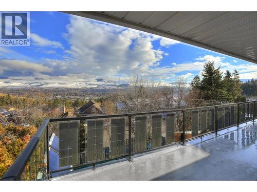 727 Cassiar Crescent, Kelowna, BC - Outdoor