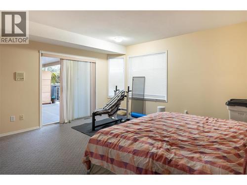 727 Cassiar Crescent, Kelowna, BC - Indoor