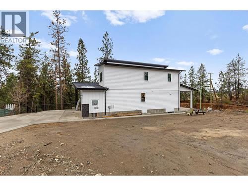 2208 Surrey Road, West Kelowna, BC - Outdoor