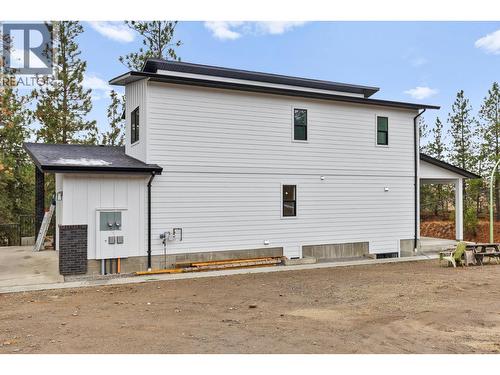 2208 Surrey Road, West Kelowna, BC - Outdoor With Exterior