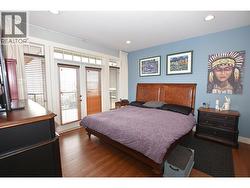 Main floor primary bedroom - 