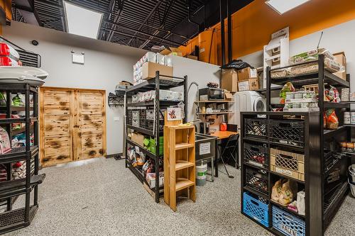 Commerce - 20-7405 Boul. Grande-Allée, Brossard, QC 