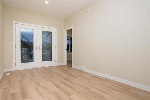 314 Victoria Ave, Winnipeg, MB 