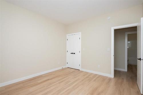 314 Victoria Ave, Winnipeg, MB 