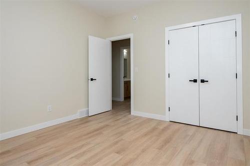 314 Victoria Ave, Winnipeg, MB 