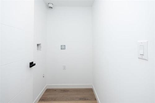 314 Victoria Ave, Winnipeg, MB 