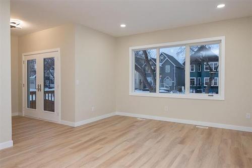 314 Victoria Ave, Winnipeg, MB 