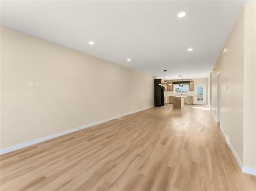 314 Victoria Ave, Winnipeg, MB 